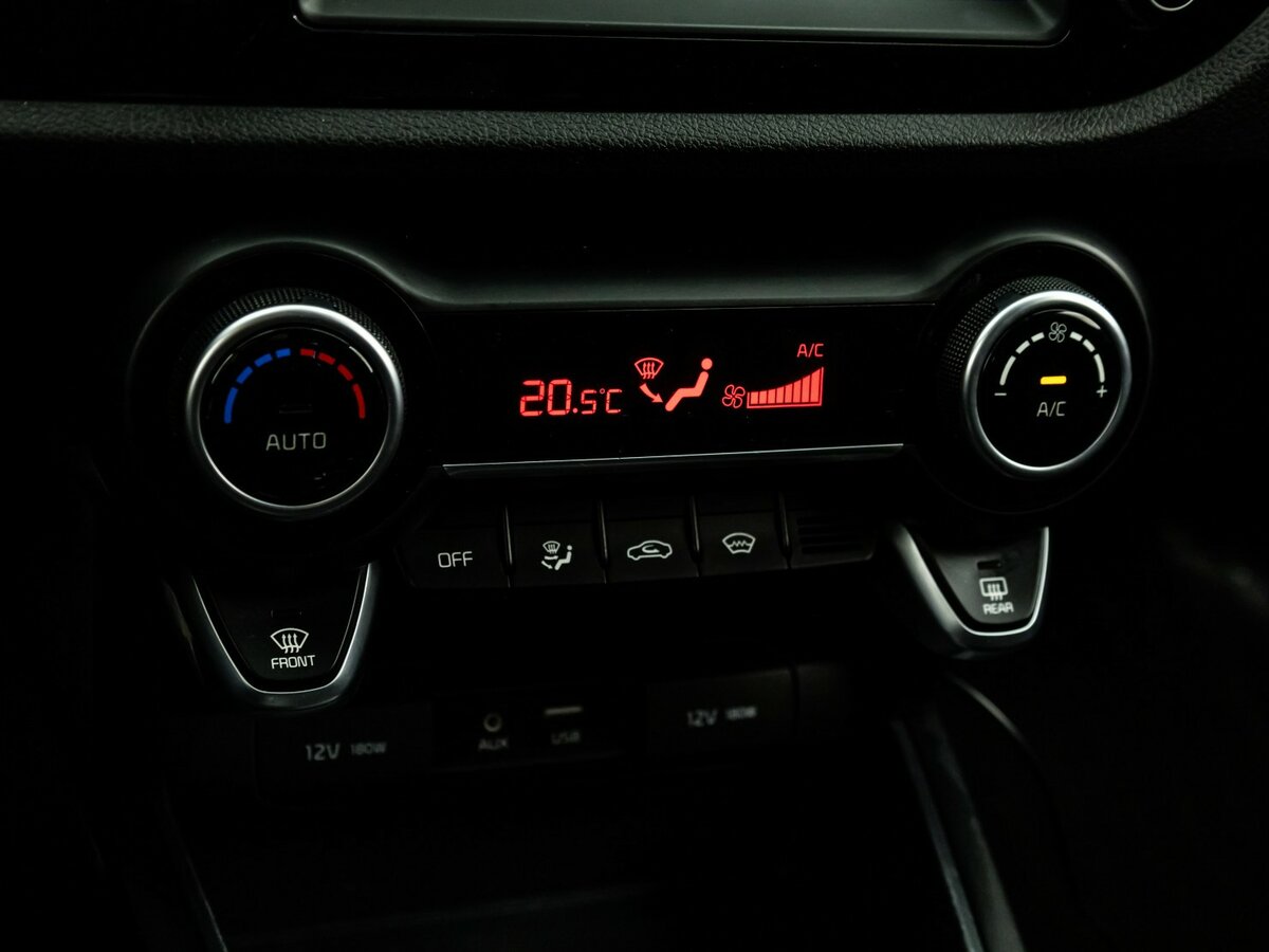 Kia Rio б/у, 2019, Автоматическая. Фото: #10