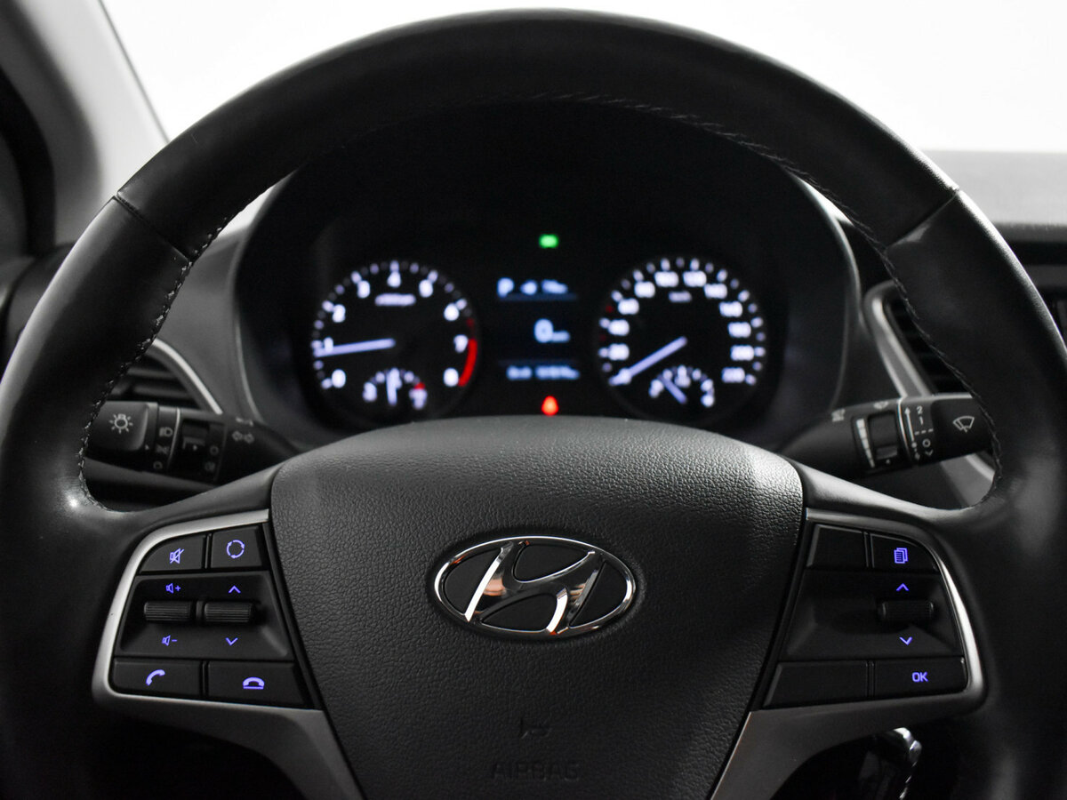 Hyundai Solaris б/у, 2017, Автоматическая. Фото: #14