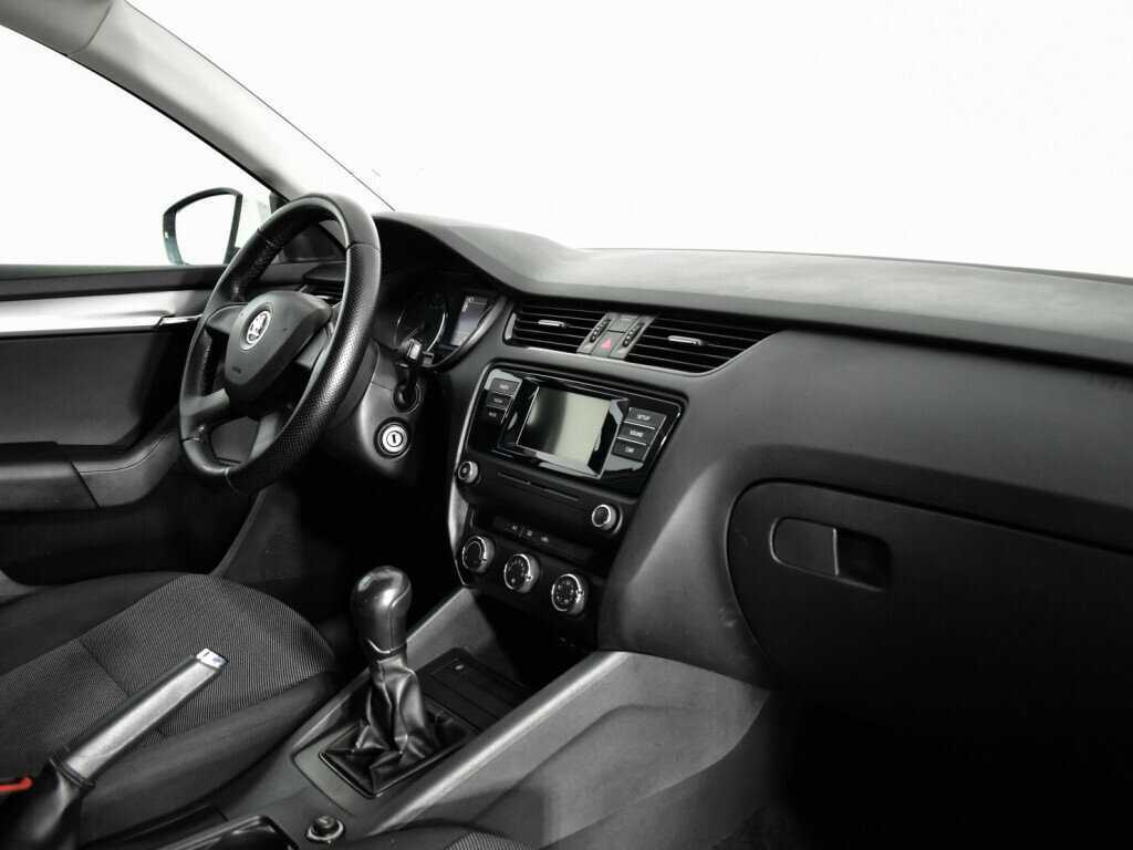 Skoda Octavia б/у, 2014, Механическая. Фото: #8