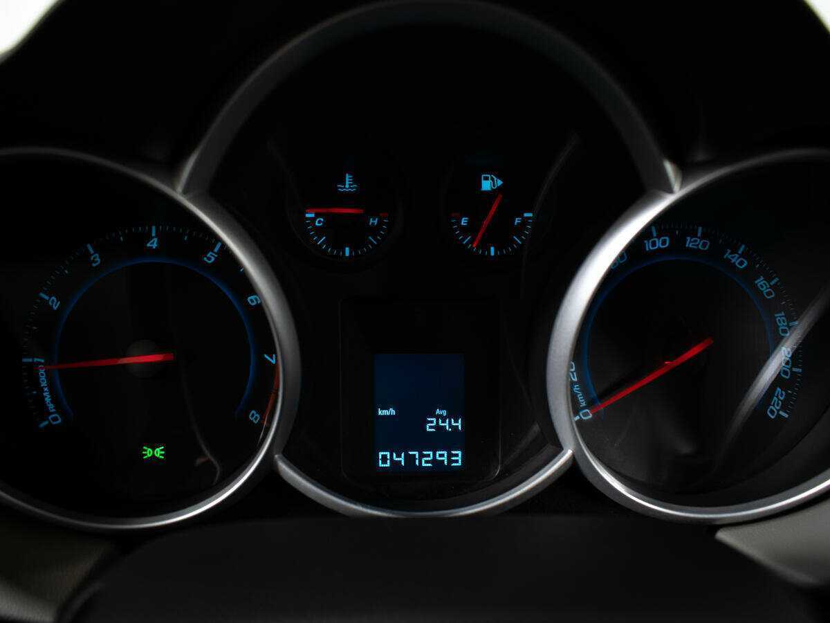 Chevrolet Cruze б/у, 2014, Механическая. Фото: #10