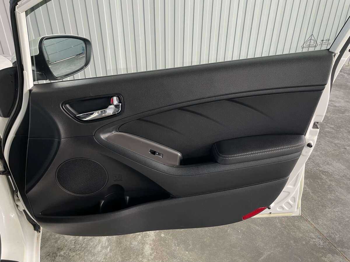 Kia Cerato б/у, 2017, Автоматическая. Фото: #18
