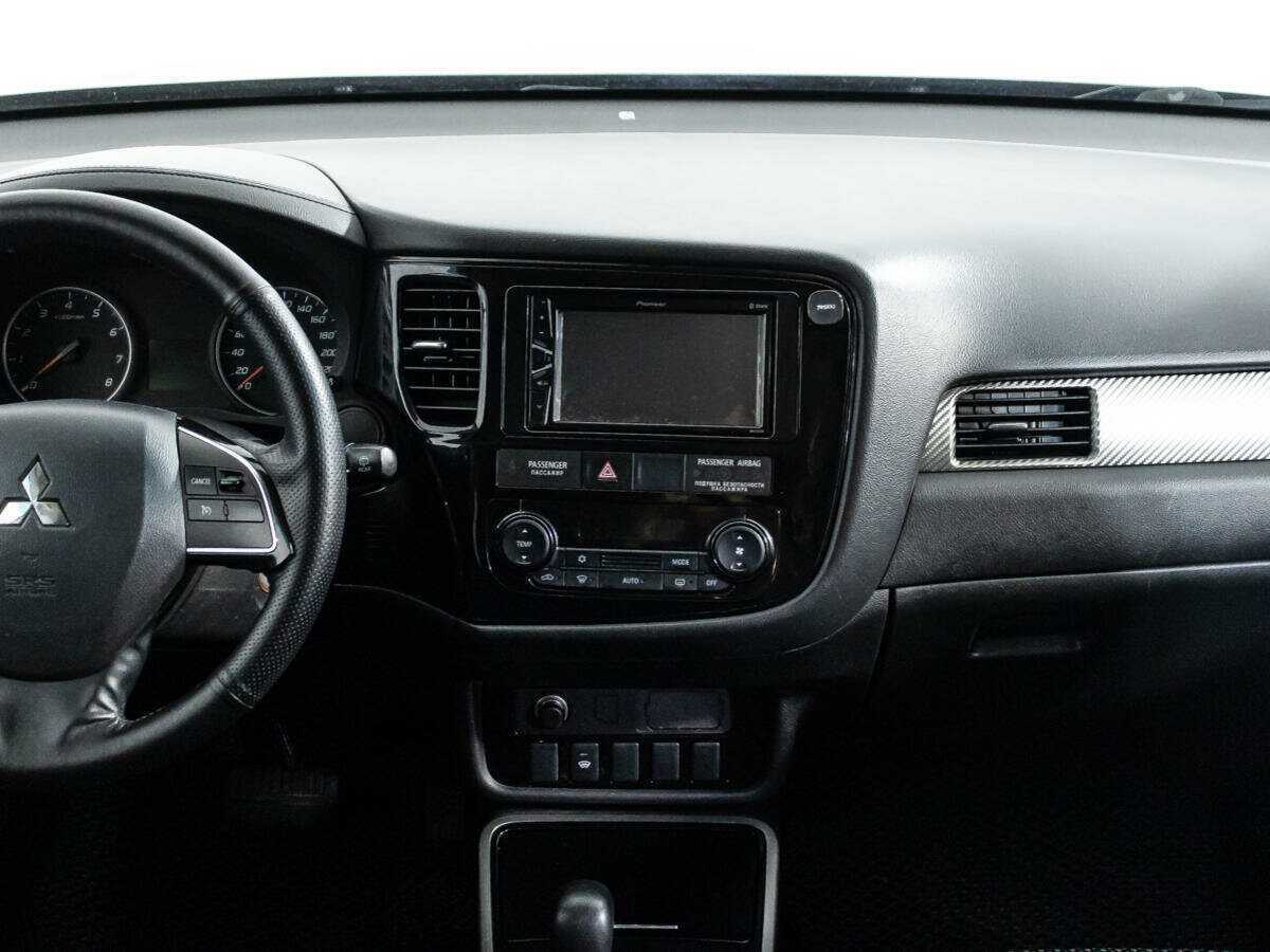Mitsubishi Outlander б/у, 2017, Вариатор. Фото: #12