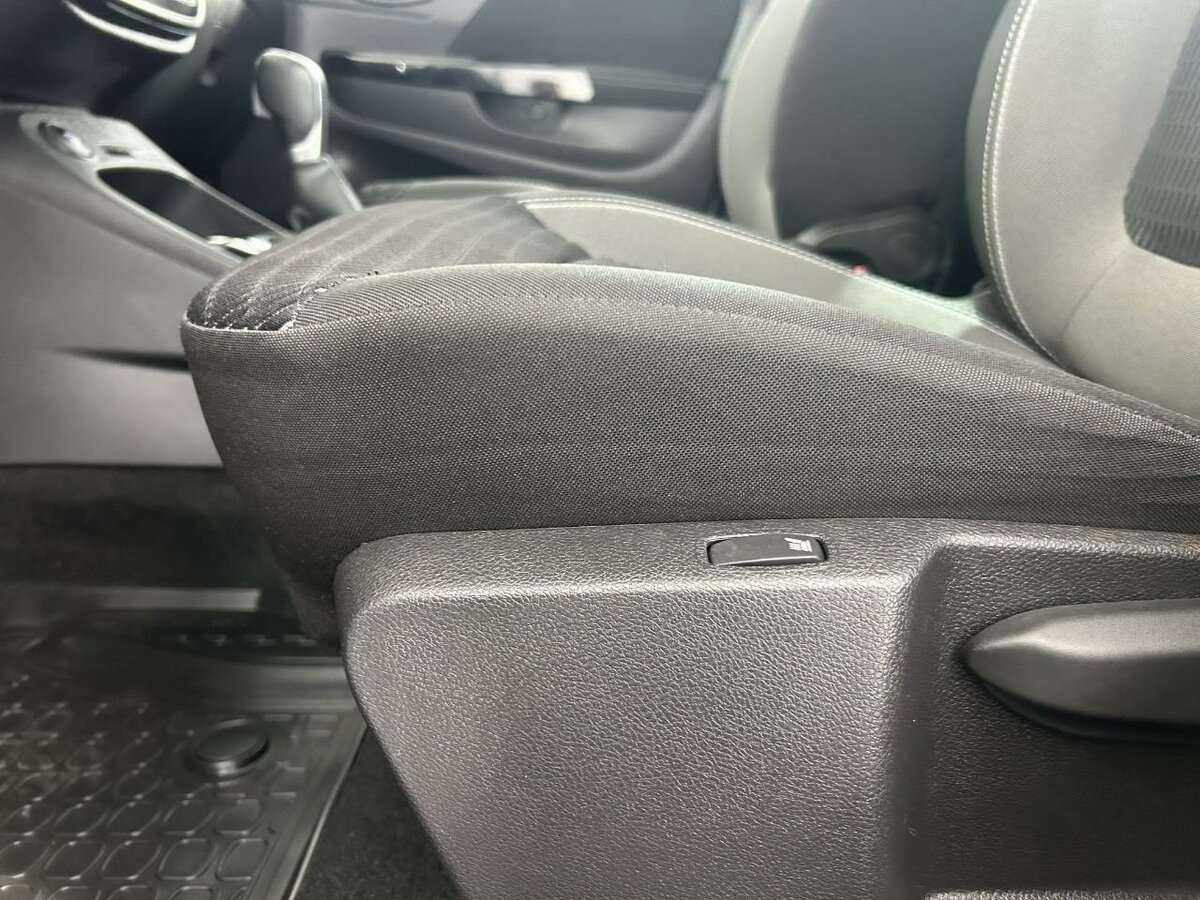 Renault Kaptur б/у, 2019, Автоматическая. Фото: #9