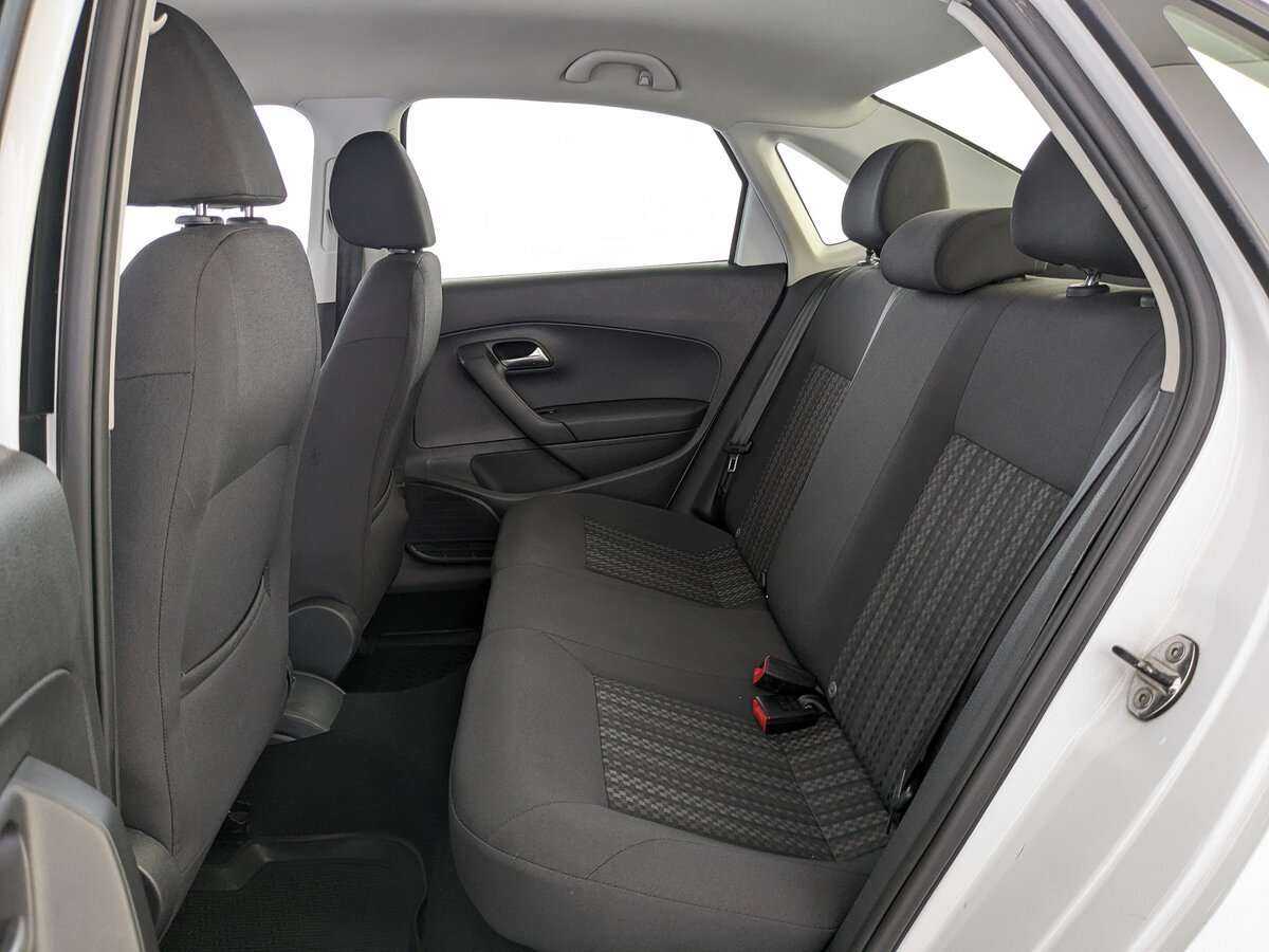 Volkswagen Polo б/у, 2018, Автоматическая. Фото: #17