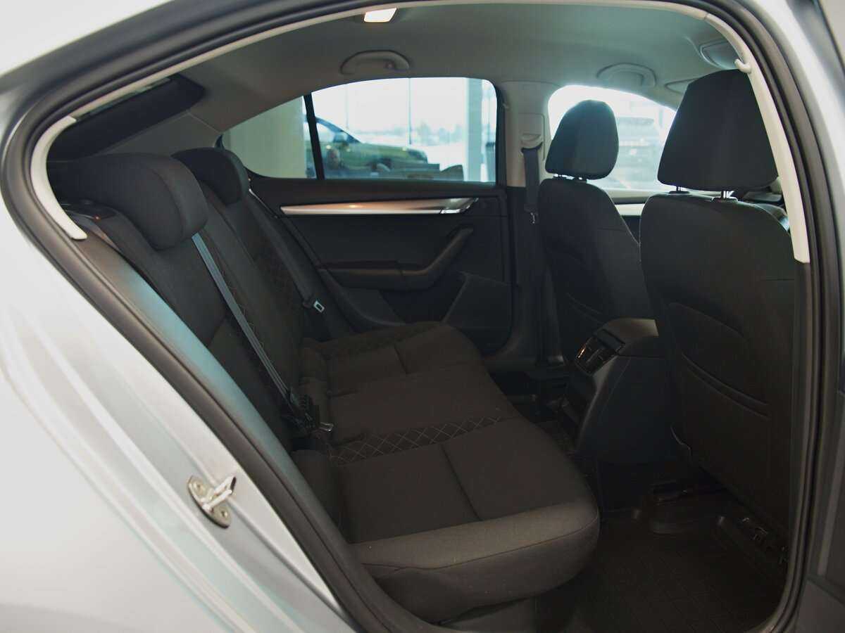 Skoda Octavia б/у, 2019, Механическая. Фото: #13
