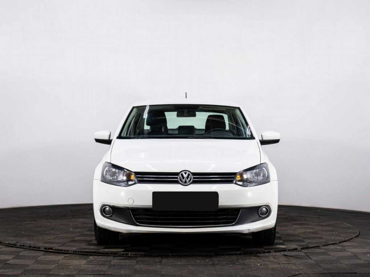Volkswagen Polo б/у, 2014, Автоматическая. Фото: #1