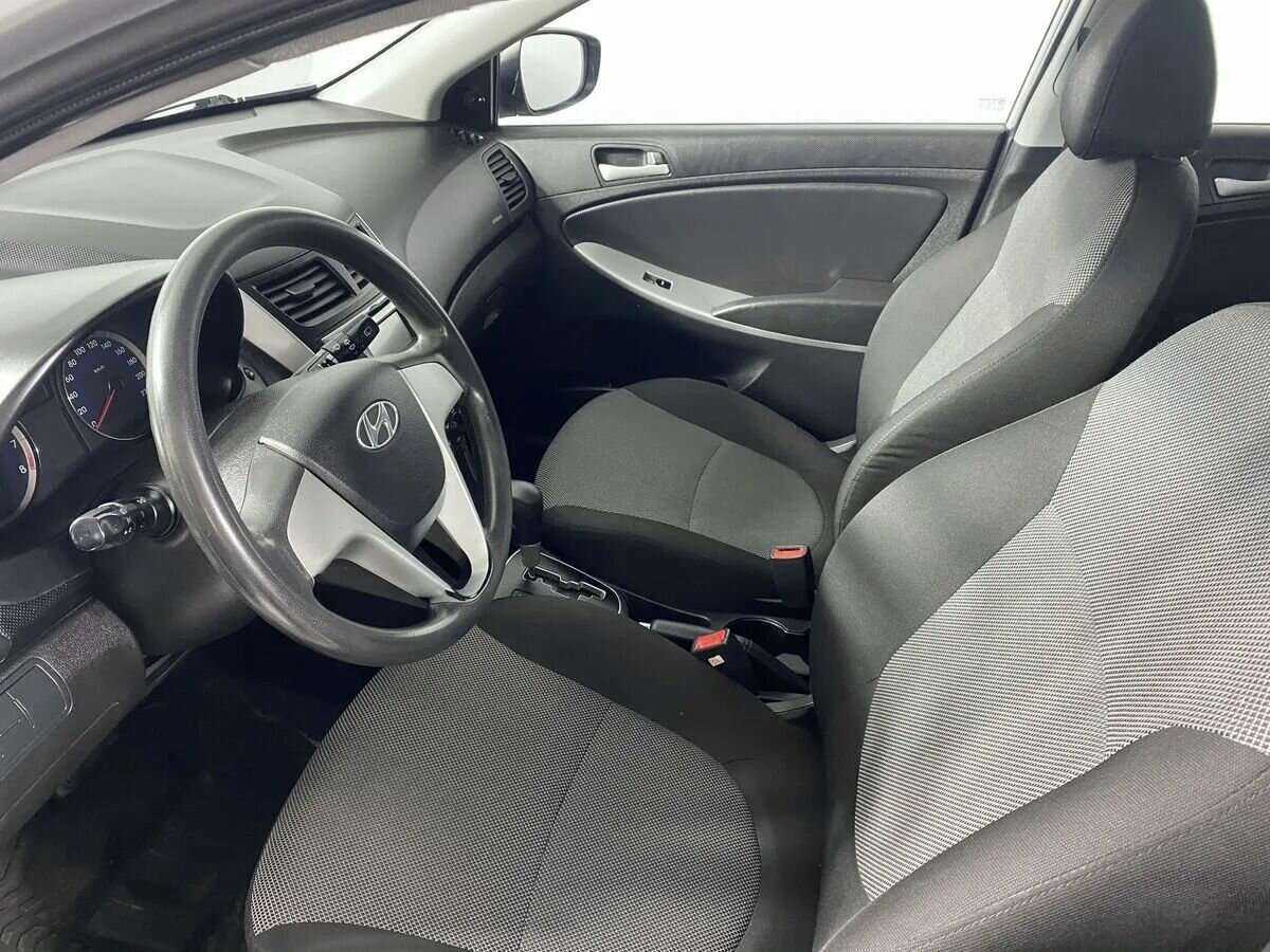 Hyundai Solaris б/у, 2014, Автоматическая. Фото: #7