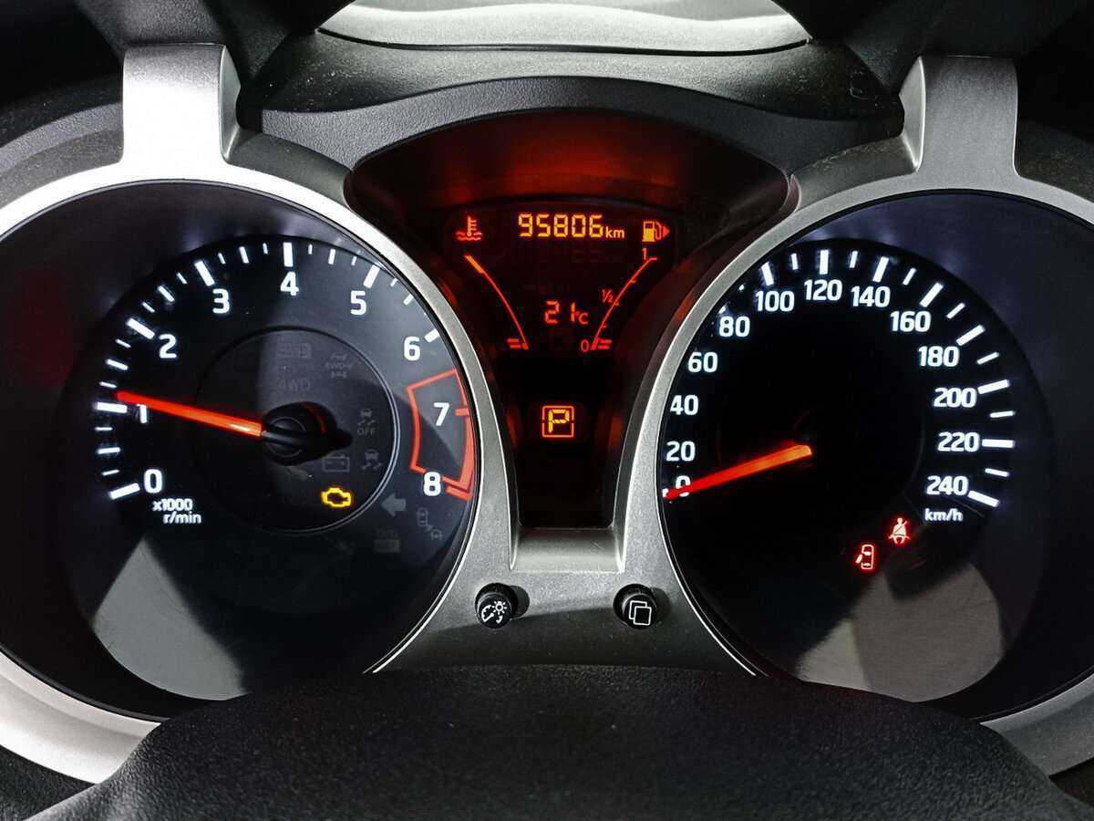 Nissan Juke б/у, 2014, Вариатор. Фото: #10