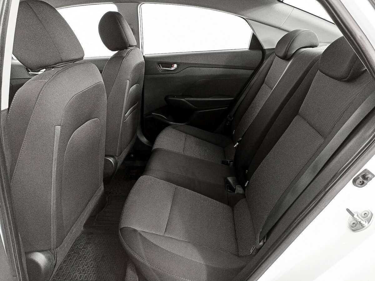 Hyundai Solaris б/у, 2019, Механическая. Фото: #9