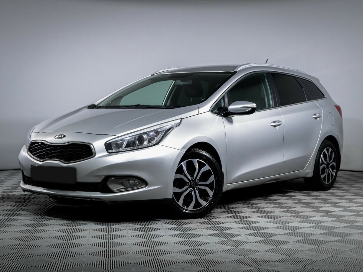 Kia Ceed б/у, 2014, Автоматическая. Фото: #0