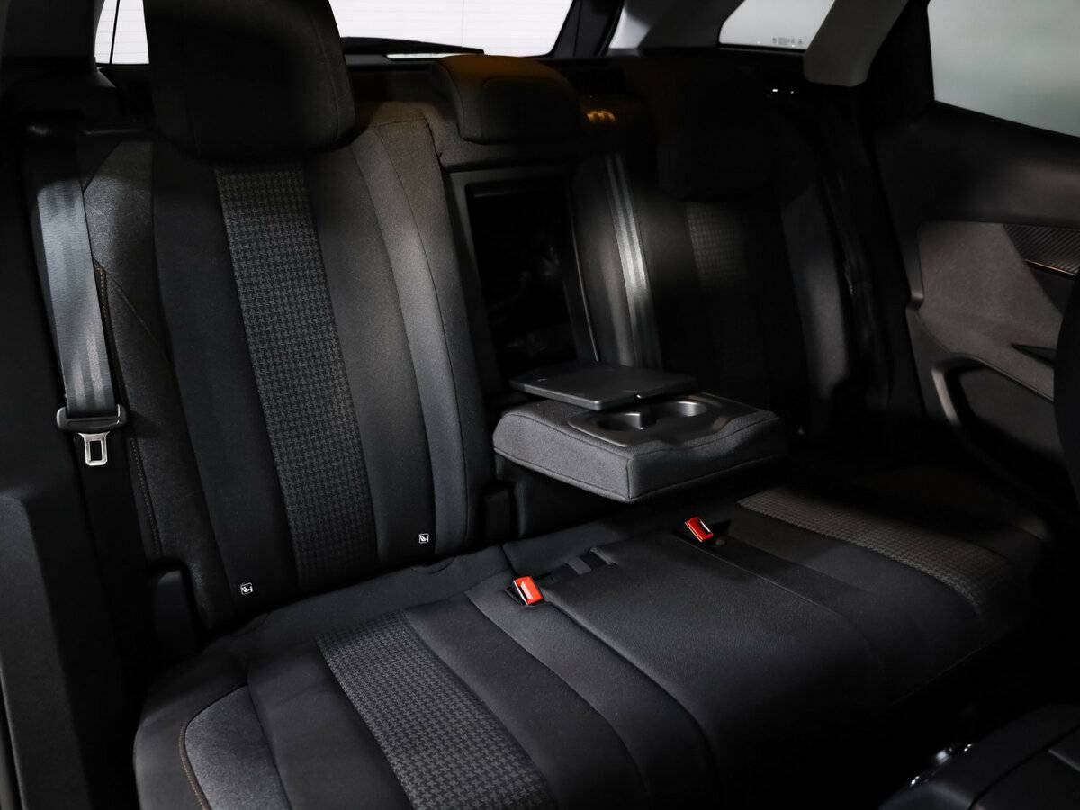 Peugeot 3008 б/у, 2020, Автоматическая. Фото: #23