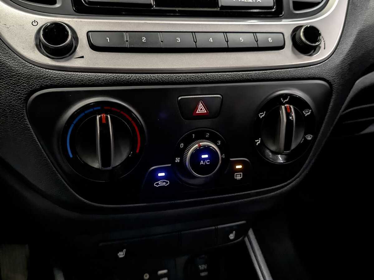 Hyundai Solaris б/у, 2018, Автоматическая. Фото: #20