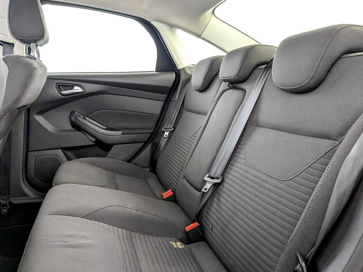 Ford Focus б/у, 2017, Автоматическая. Фото: #9