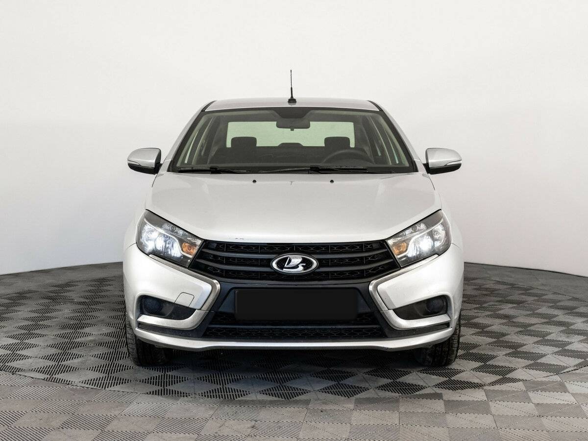 Lada (ВАЗ) Vesta б/у, 2021, Механическая. Фото: #1