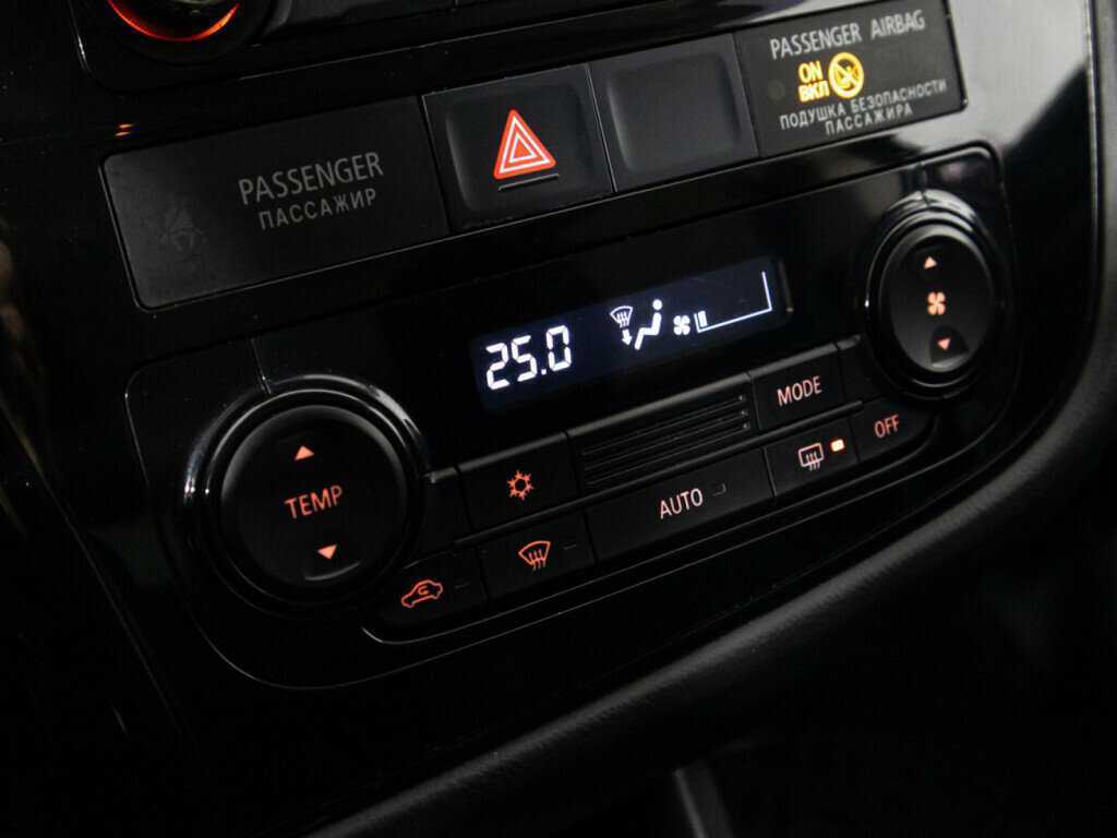 Mitsubishi Outlander б/у, 2014, Вариатор. Фото: #11