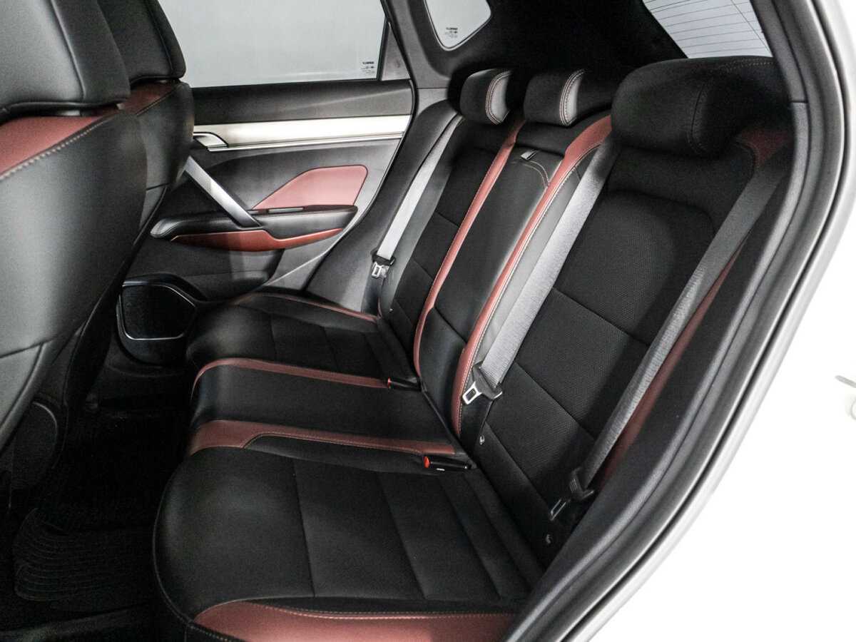 Geely Coolray б/у, 2021, Роботизированная. Фото: #9