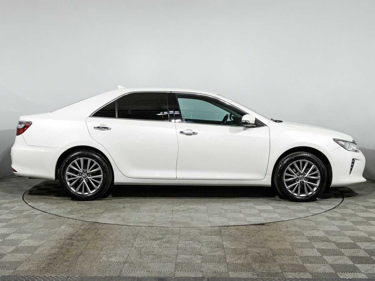 Toyota Camry б/у, 2016, Автоматическая. Фото: #3