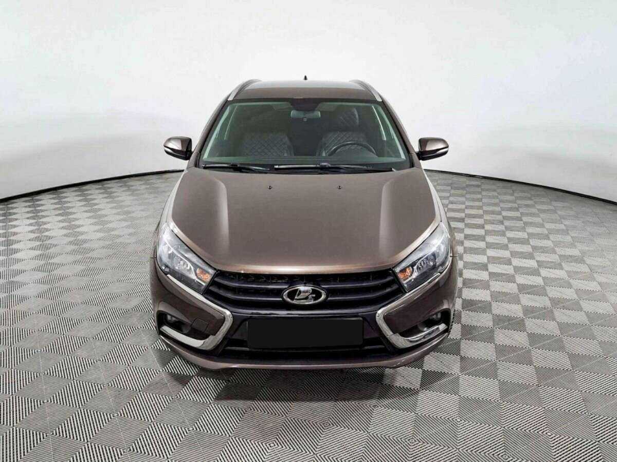 Lada (ВАЗ) Vesta б/у, 2020, Механическая. Фото: #1