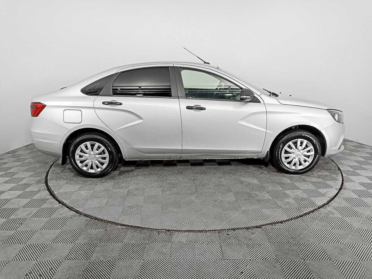 Lada (ВАЗ) Vesta б/у, 2018, Механическая. Фото: #3