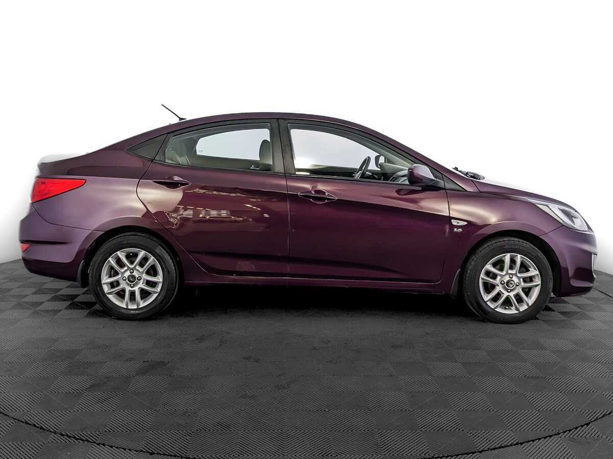 Hyundai Solaris б/у, 2012, Автоматическая. Фото: #3