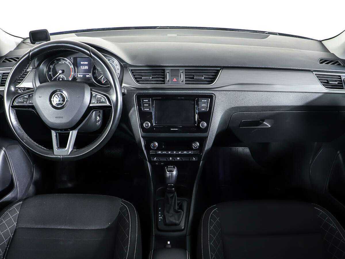 Skoda Rapid б/у, 2017, Роботизированная. Фото: #10