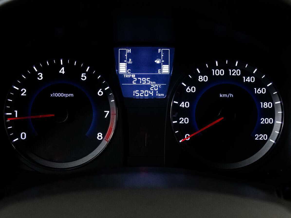 Hyundai Solaris б/у, 2015, Механическая. Фото: #14