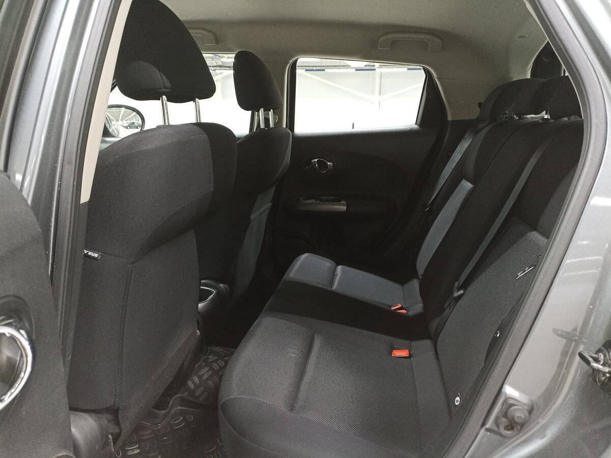 Nissan Juke б/у, 2012, Механическая. Фото: #11