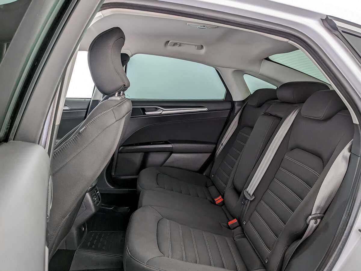 Ford Mondeo б/у, 2017, Автоматическая. Фото: #9