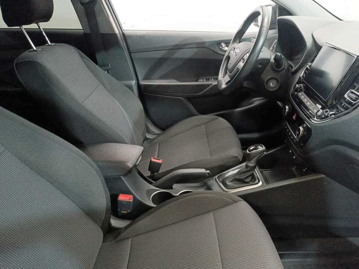 Hyundai Solaris б/у, 2020, Автоматическая. Фото: #9