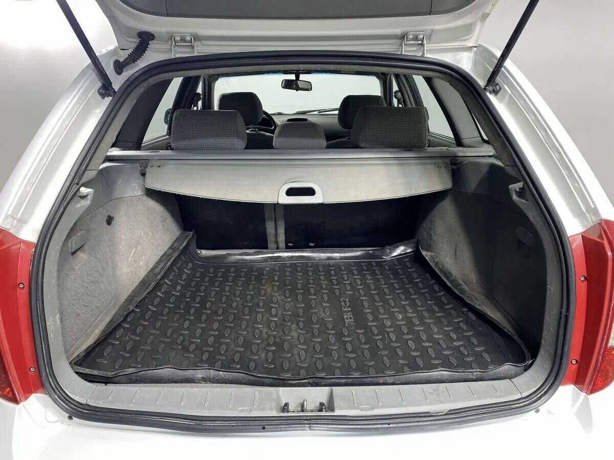 Chevrolet Lacetti б/у, 2012, Механическая. Фото: #9