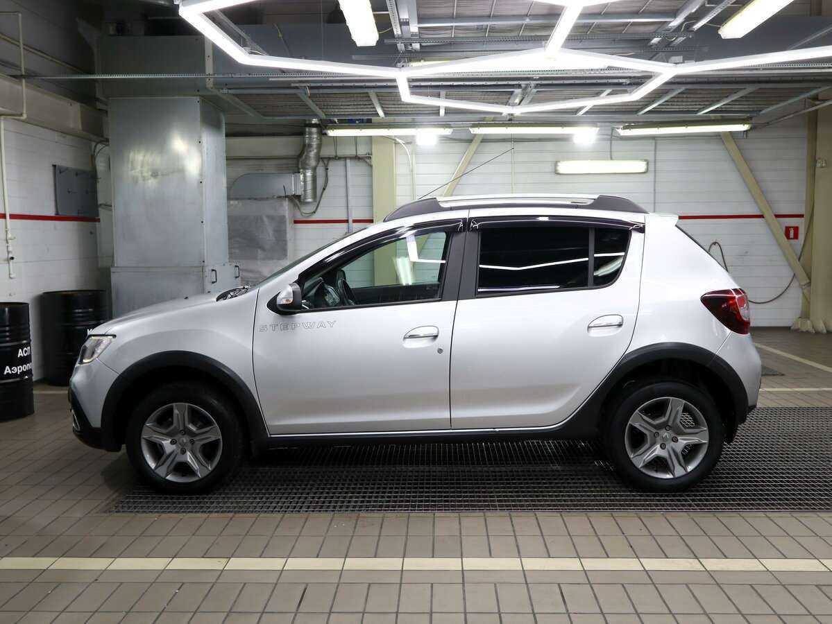 Renault Sandero б/у, 2020, Механическая. Фото: #5