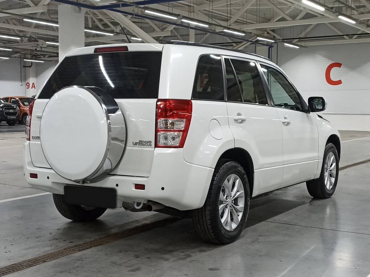 Suzuki Grand Vitara б/у, 2013, Автоматическая. Фото: #4