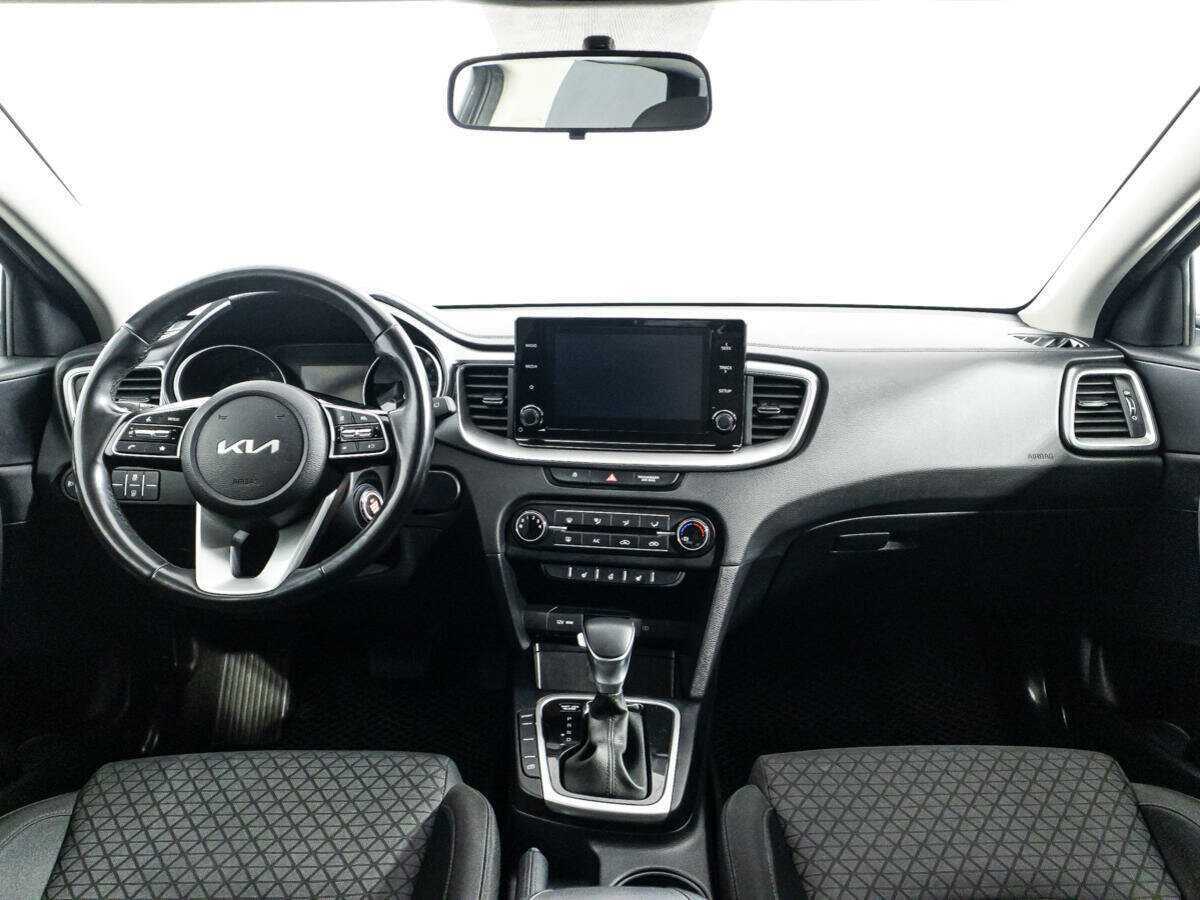 Kia Ceed б/у, 2022, Автоматическая. Фото: #12