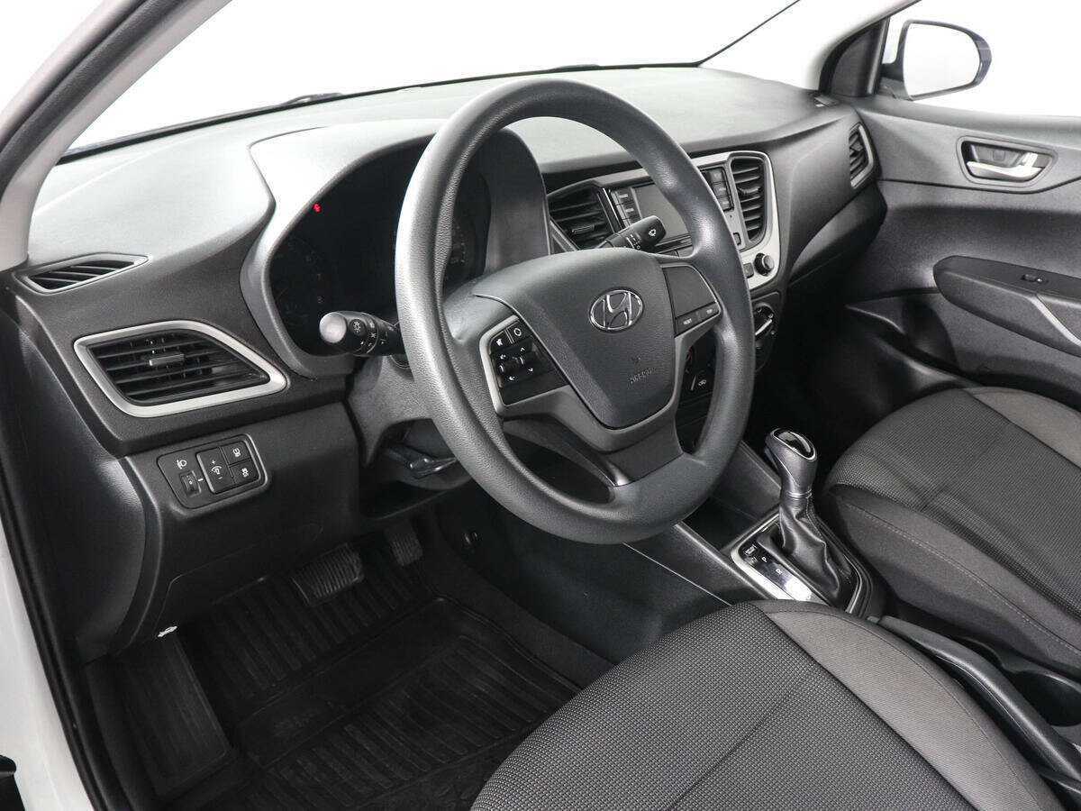 Hyundai Solaris б/у, 2017, Автоматическая. Фото: #8