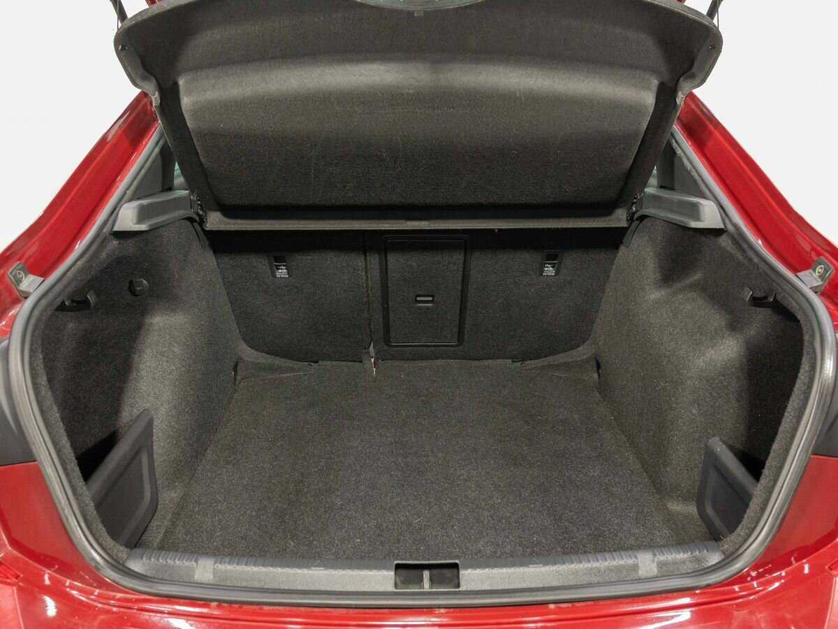 Volkswagen Polo б/у, 2021, Роботизированная. Фото: #19