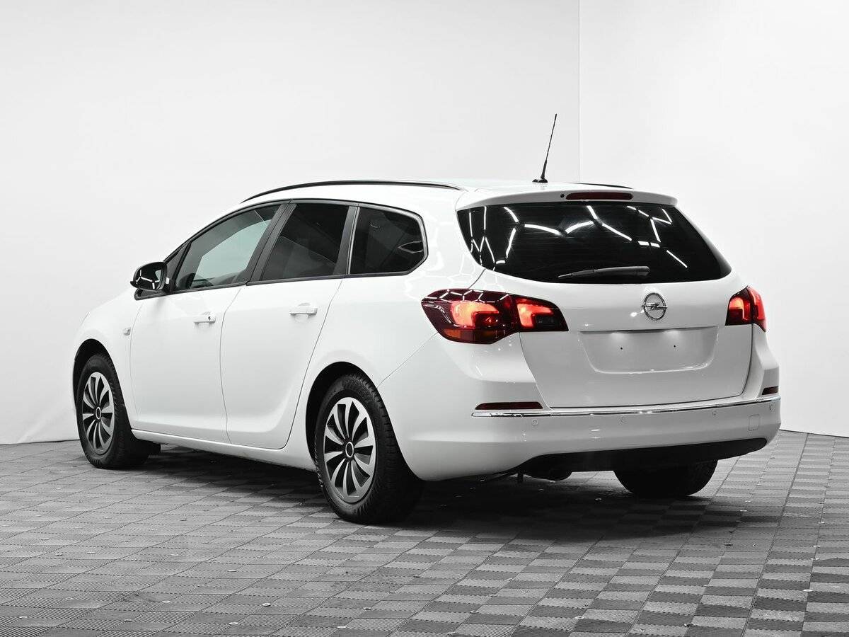 Opel Astra б/у, 2012, Автоматическая. Фото: #2