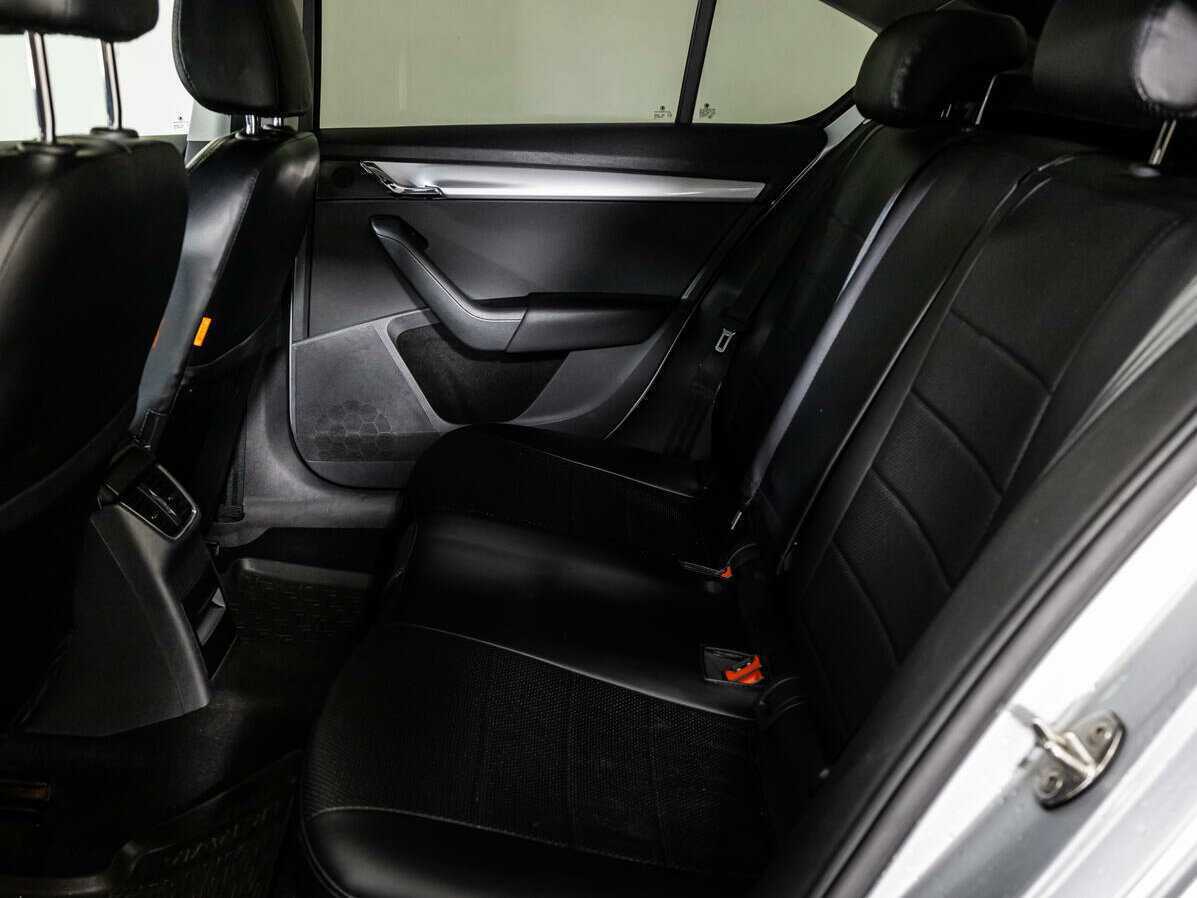 Skoda Octavia б/у, 2016, Роботизированная. Фото: #7