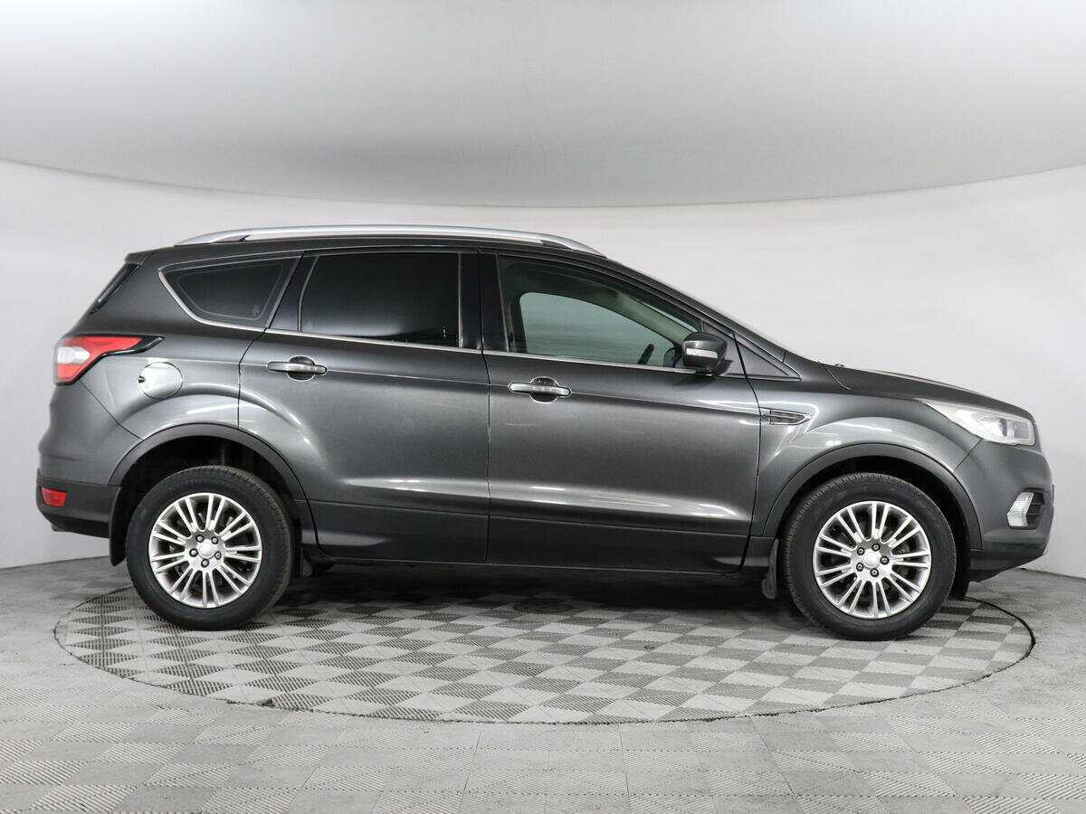 Ford Kuga б/у, 2018, Автоматическая. Фото: #3