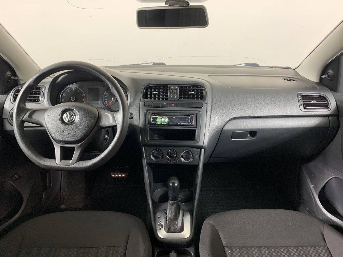 Volkswagen Polo б/у, 2017, Автоматическая. Фото: #11