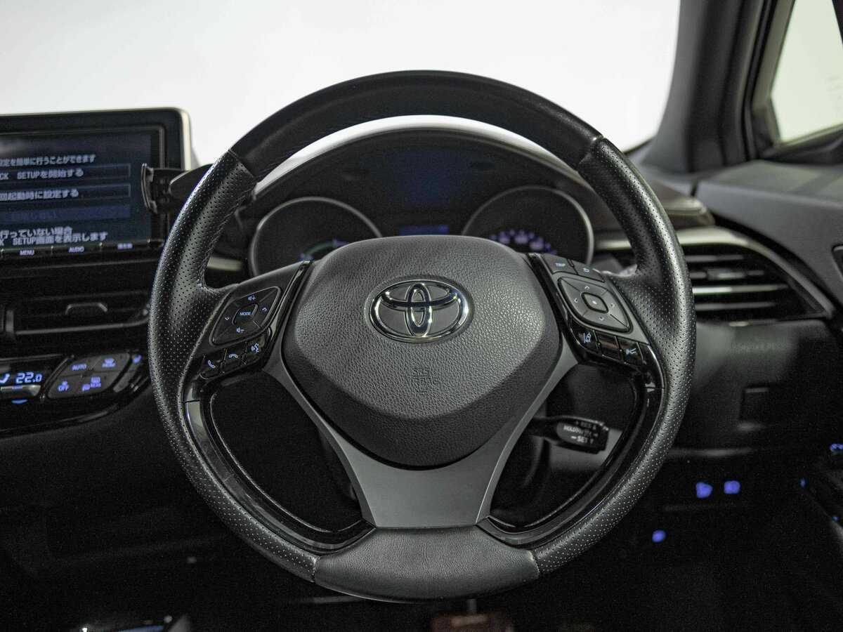 Toyota C-HR б/у, 2017, Вариатор. Фото: #6
