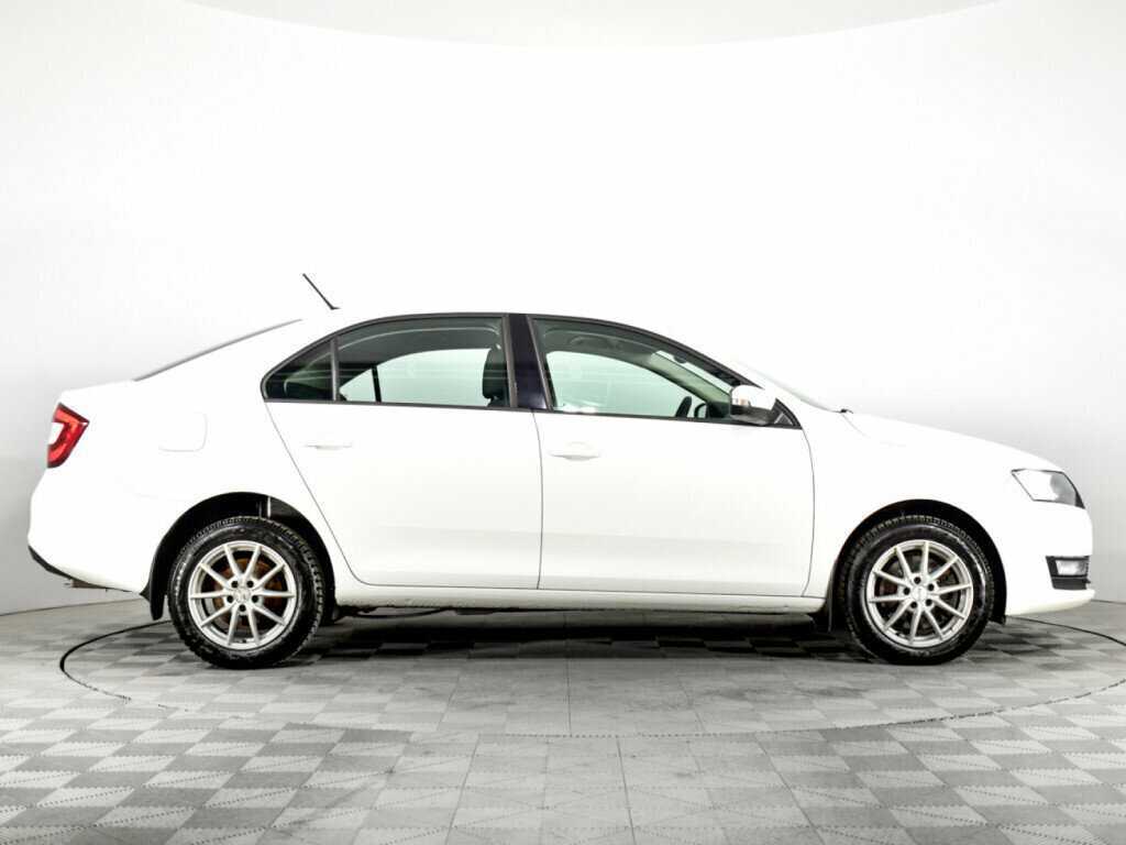 Skoda Rapid б/у, 2018, Автоматическая. Фото: #3