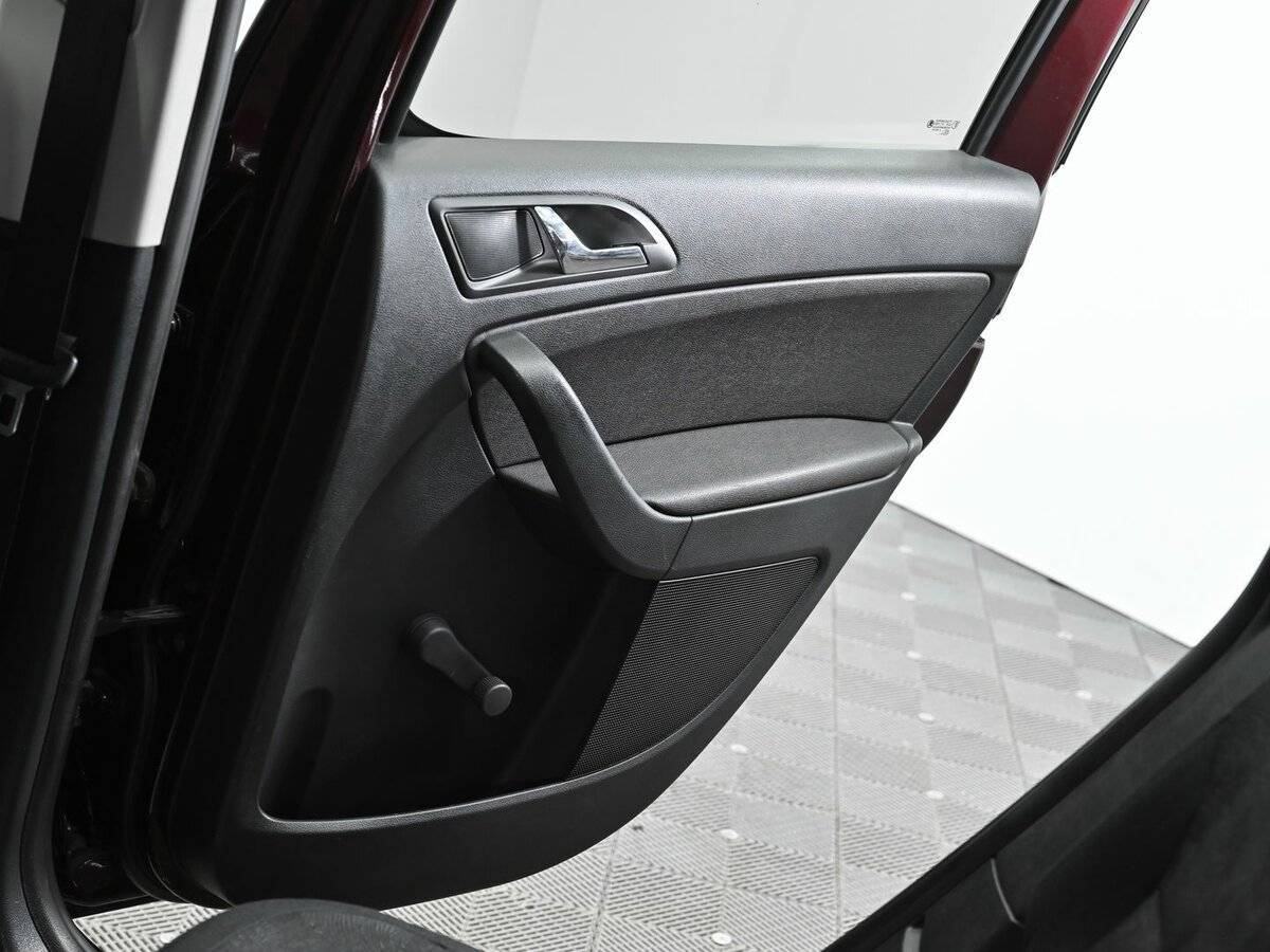 Skoda Yeti б/у, 2014, Роботизированная. Фото: #14