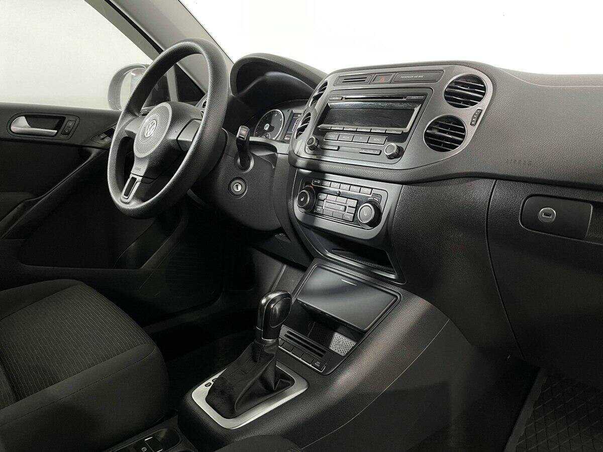 Volkswagen Tiguan б/у, 2014, Автоматическая. Фото: #8
