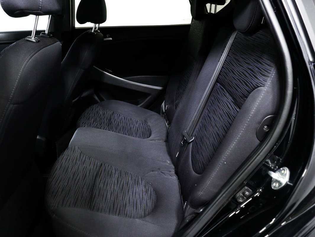 Hyundai Solaris б/у, 2015, Механическая. Фото: #11