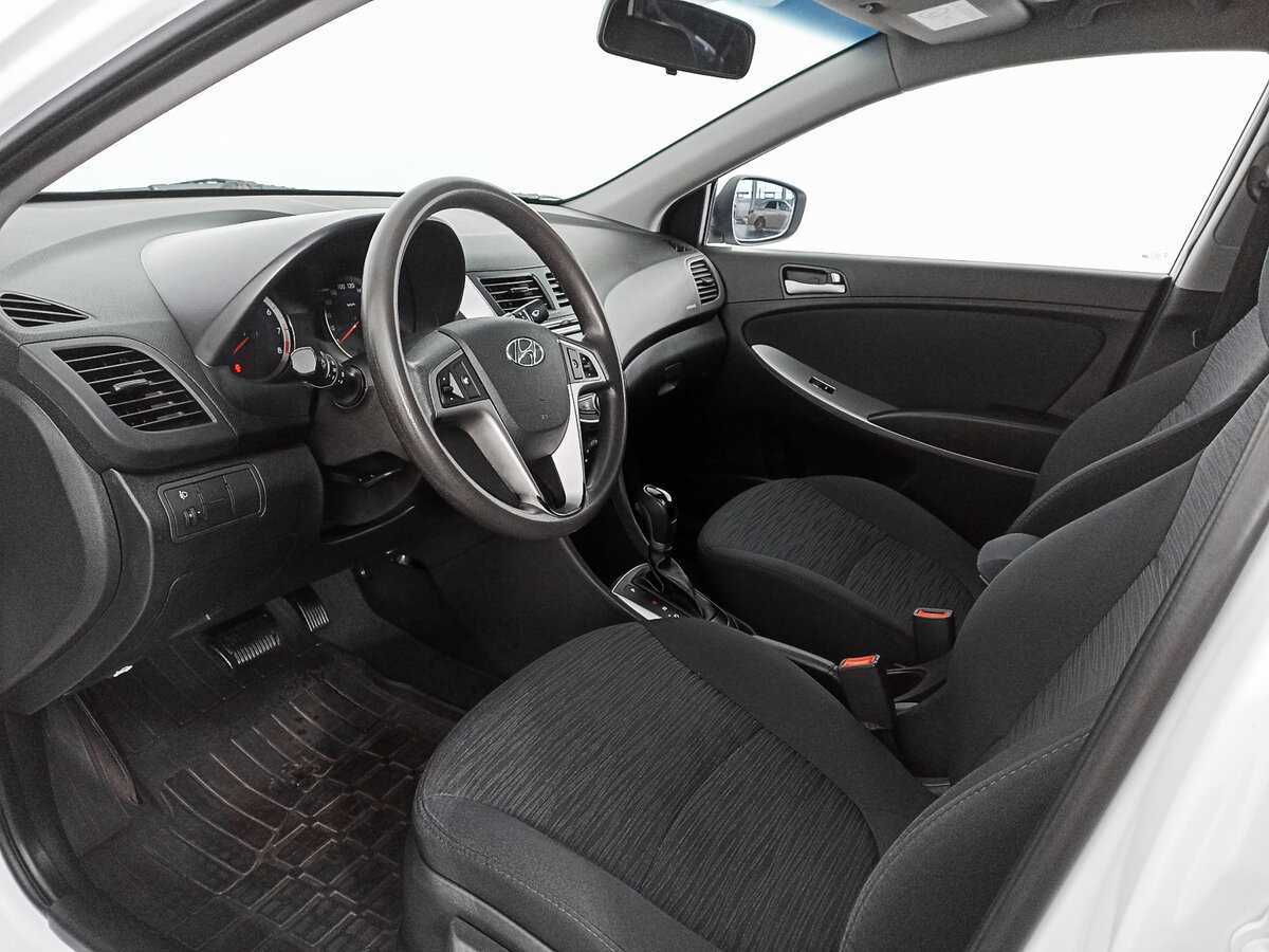 Hyundai Solaris б/у, 2016, Автоматическая. Фото: #13