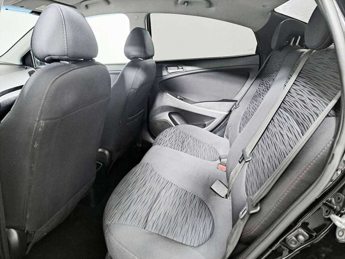 Hyundai Solaris б/у, 2015, Механическая. Фото: #8