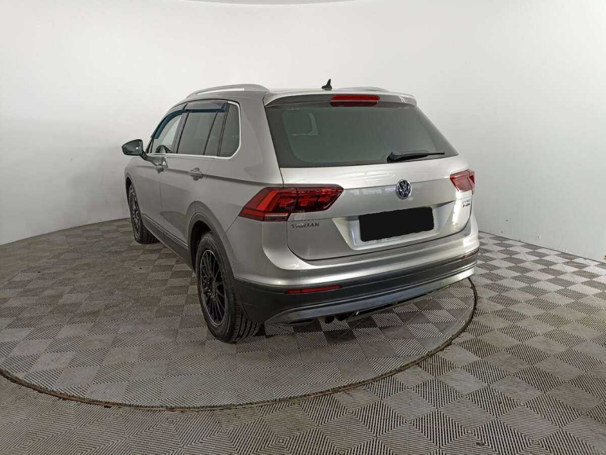 Volkswagen Tiguan б/у, 2017, Роботизированная. Фото: #6
