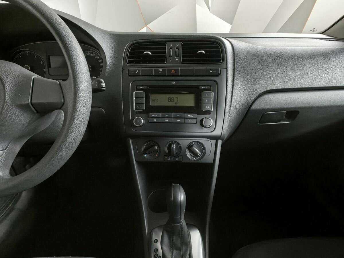 Volkswagen Polo б/у, 2012, Автоматическая. Фото: #10