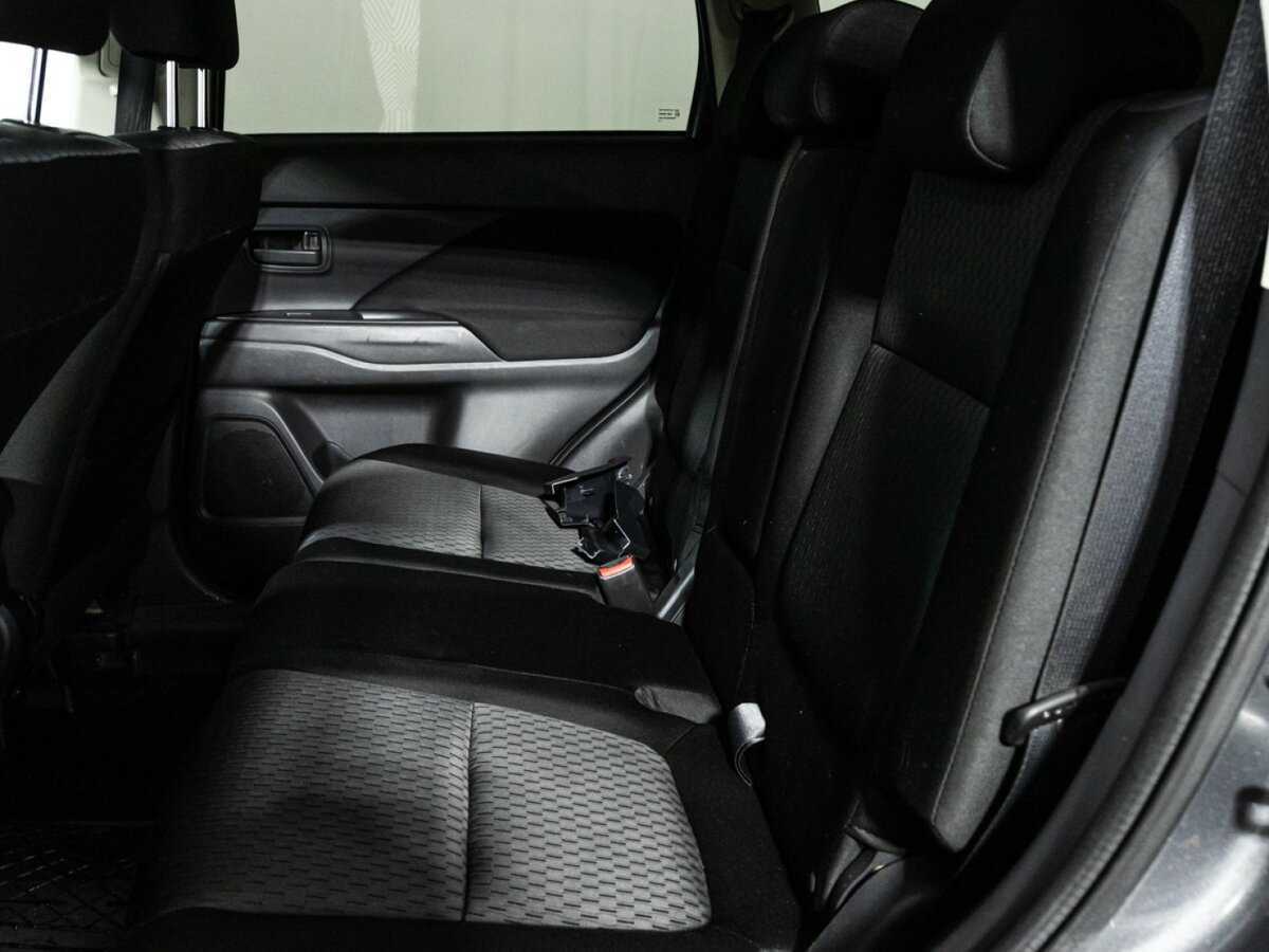 Mitsubishi Outlander б/у, 2013, Вариатор. Фото: #9