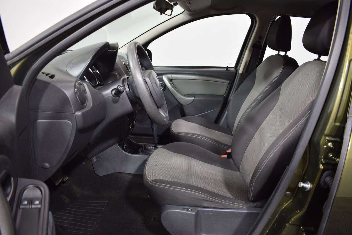 Renault Duster б/у, 2015, Автоматическая. Фото: #10